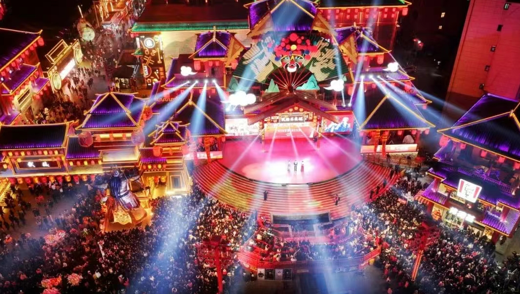 大美竹溪丨“夜經濟”火力全開，夏夜就該這么嗨！